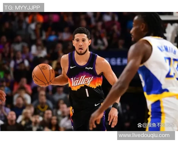 德文布克引领太阳队崛起成NBA新星展现无与伦比的得分能力与领导魅力